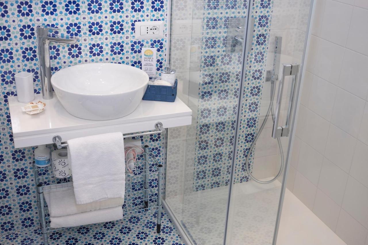 לינה וארוחת בוקר סורנטו Domus Sole מראה חיצוני תמונה